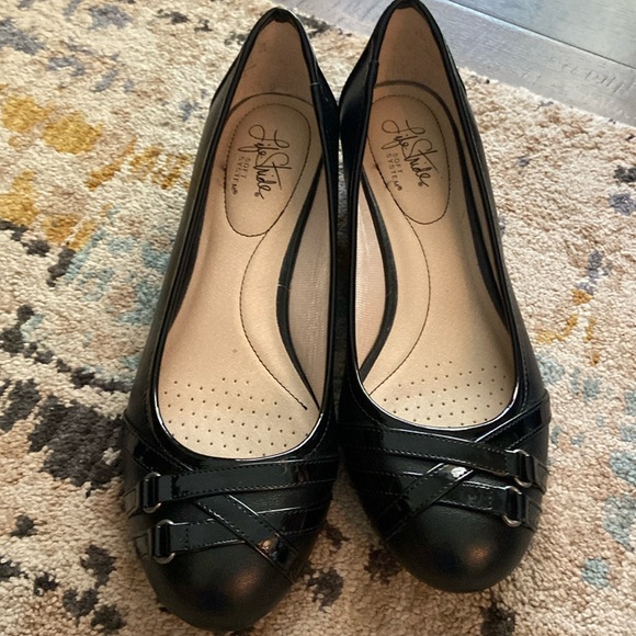 Life Stride Shoes - Life Stride- soft system- black slip on- sz 8.5